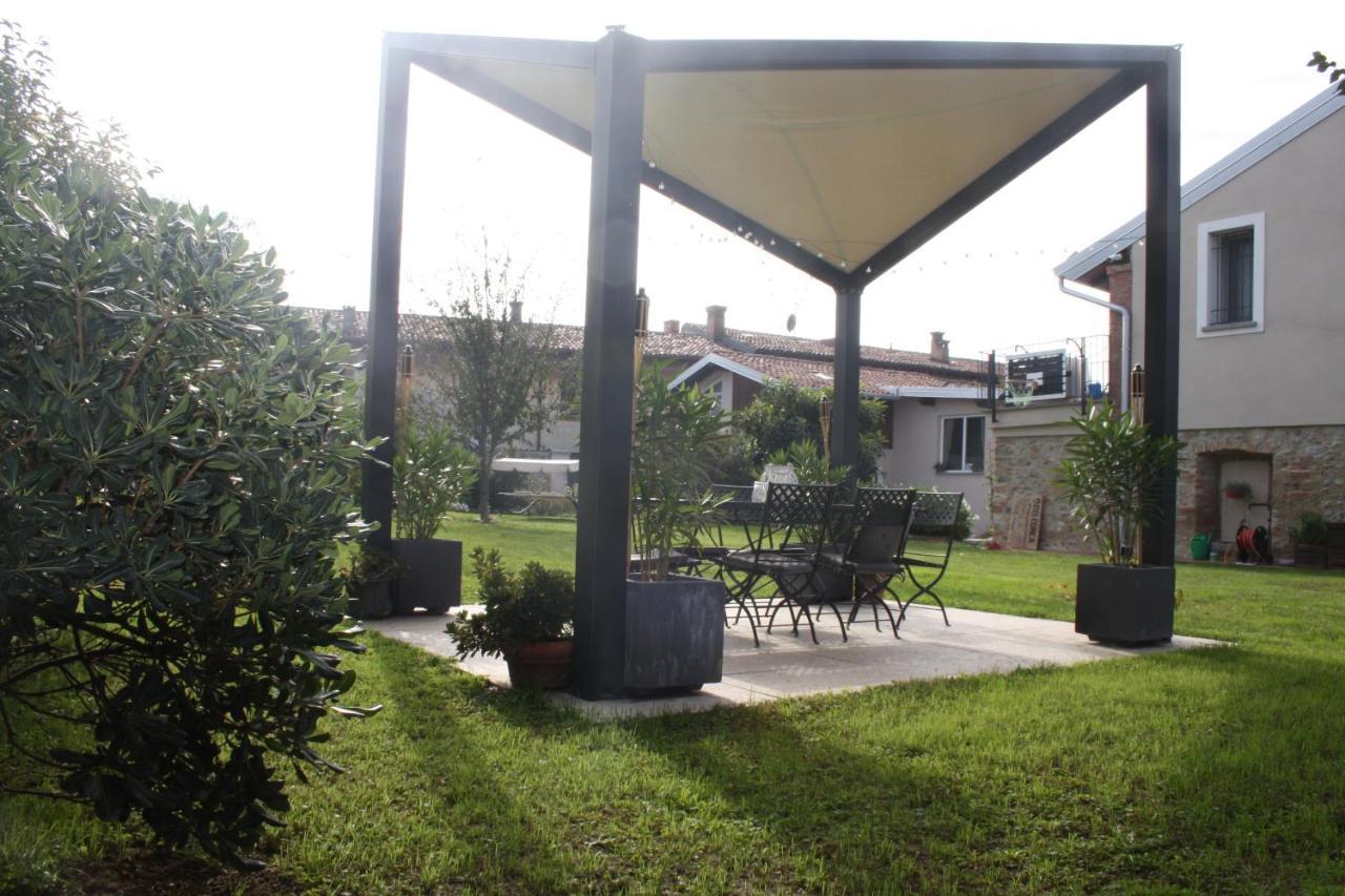 パッシラーノ Cascina San Martino Bed & Breakfast エクステリア 写真