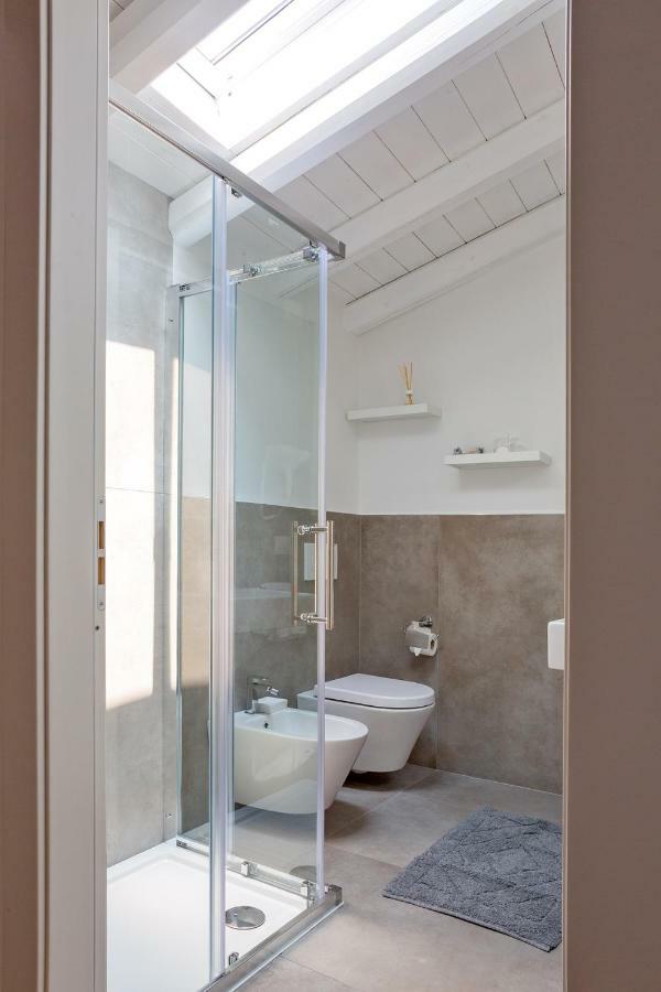 パッシラーノ Cascina San Martino Bed & Breakfast エクステリア 写真